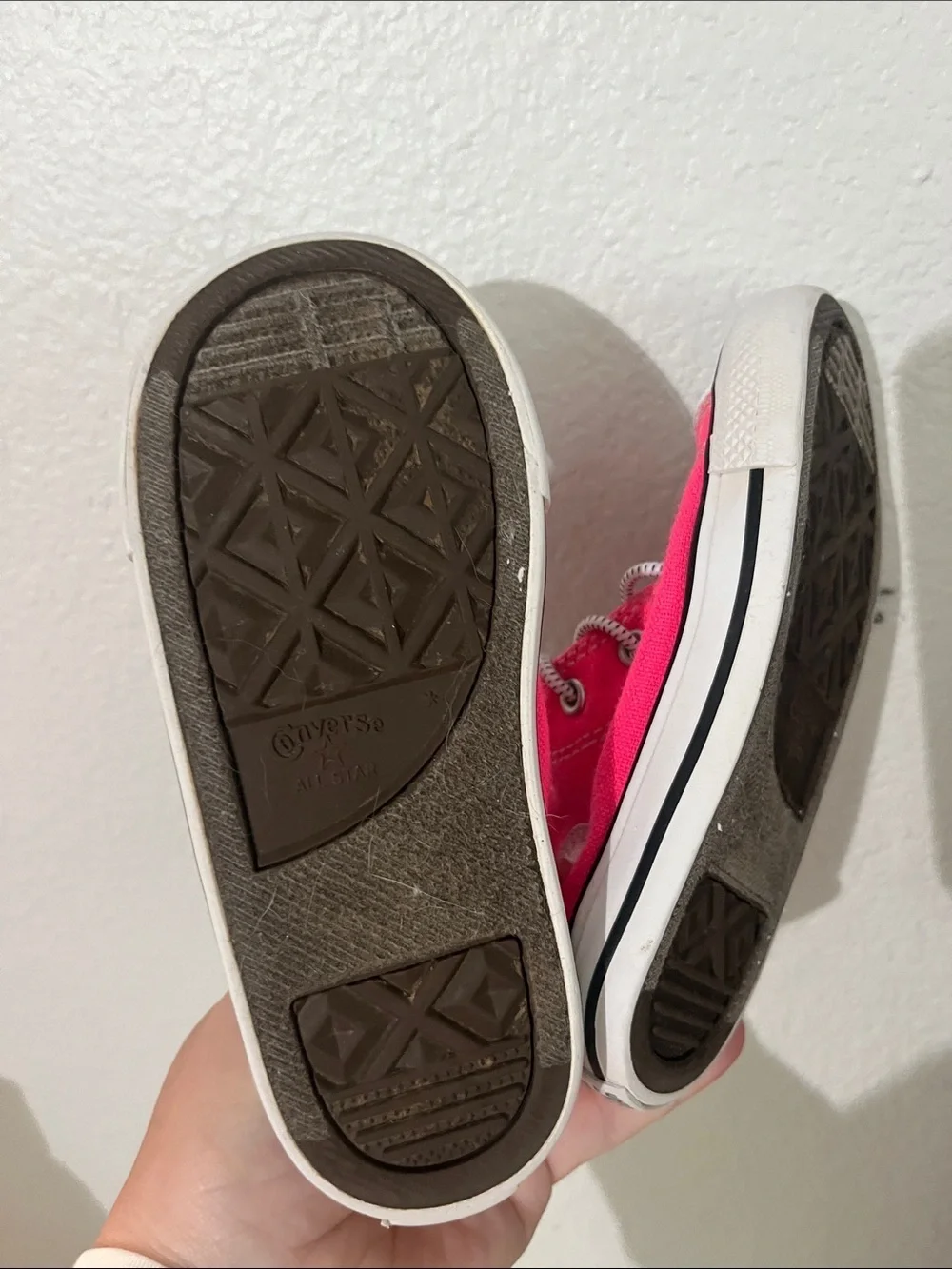 Converse Hi Tops Chucks Size 9 Hot Pink